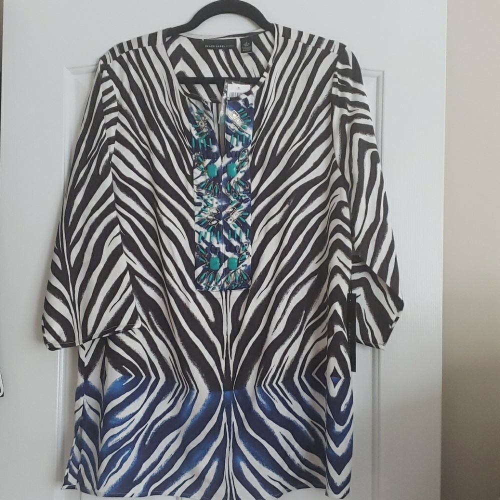 Chicos Black Label zebra tunic size 2 (12-14)